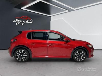 Usata Peugeot 208 Allure 101 CV (74 kW) 2019 Other Utilitaria