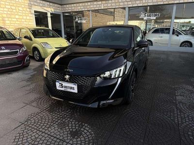 Usata Peugeot 208 GT 101 CV (74 kW) 2023 Nero Utilitaria