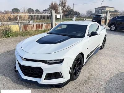 Usata Chevrolet Camaro ZL1 275 CV (202 kW) 2019 Bianco Coupé