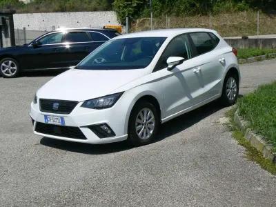 Usata Seat Ibiza Style 95 CV (69 kW) 2022 Bianco Utilitaria