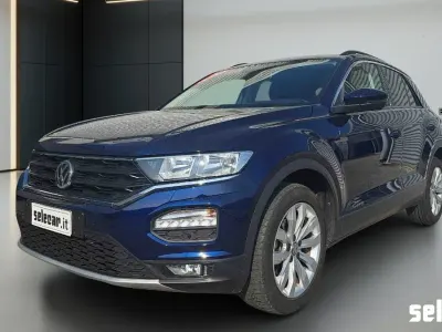 Usata VW T-Roc Style 150 CV (110 kW) 2020 G2b silk blu metallizzato SUV