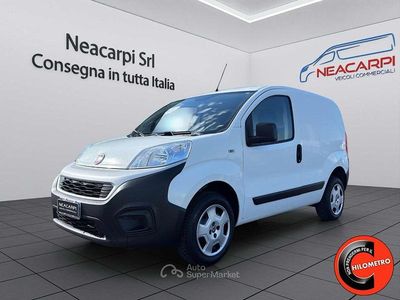 Usata Fiat Fiorino 77 CV (56 kW) 2020 Bianco pastello Monovolume