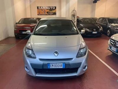 Usata Renault Clio IV 74 CV (54 kW) 2012 Grigio Berlina