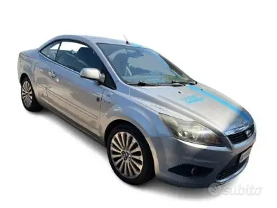 Usata Ford Focus Cabriolet 136 CV (100 kW) 2009 Grigio Cabrio