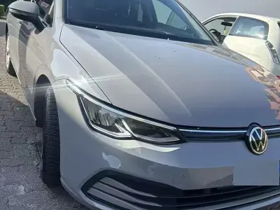Usata VW Golf VIII 130 CV (95 kW) 2022 Grigio Berlina