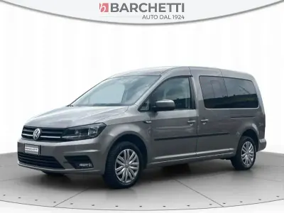 Usata VW Caddy Trendline 102 CV (75 kW) 2017 Grigio Monovolume