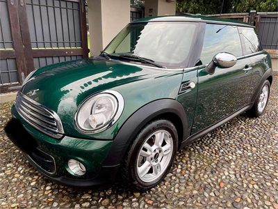 Usata Mini ONE 75 CV (55 kW) 2011 Verde Utilitaria