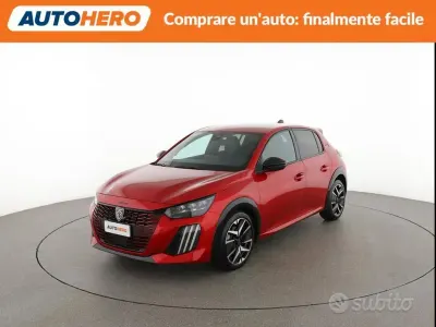 Usata Peugeot 208 136 CV (100 kW) 2025 Rosso Utilitaria