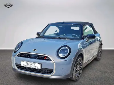 Usata Mini Cooper S Cabriolet Favoured 204 CV (150 kW) 2025 Grigio Cabrio