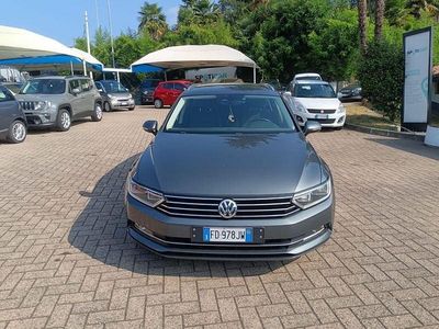 Usata VW Passat Business 150 CV (110 kW) 2016 Grigio Station wagon