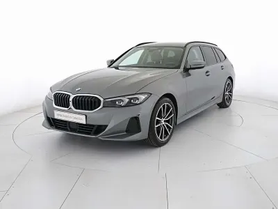 Usata BMW 318 156 CV (114 kW) 2025 Skyscraper grey Station wagon
