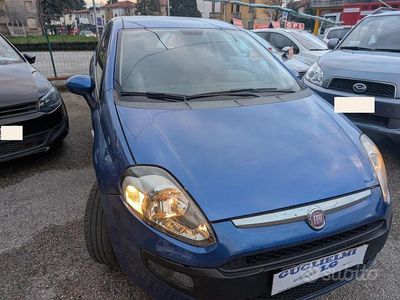 Usata Fiat Punto Evo Dynamic 75 CV (55 kW) 2011 Blu Utilitaria