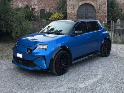 Usata Alpine A290 77 kW (106 CV) 2025 Bluazzurro Utilitaria