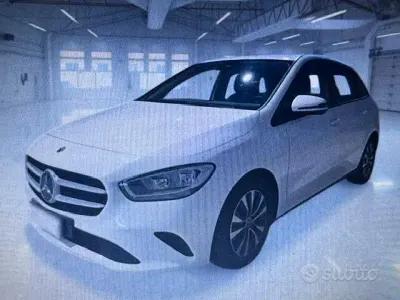 Usata Mercedes B160 Executive 109 CV (80 kW) 2021 Bianco Monovolume