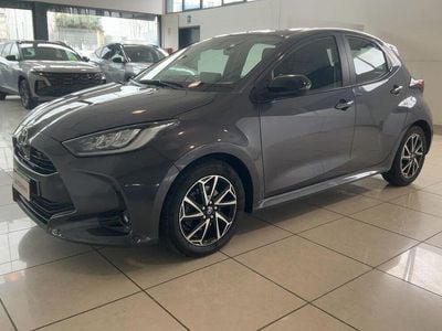 Usata Toyota Yaris Hybrid Trend 116 CV (85 kW) 2023 Grigio