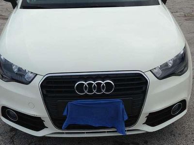 Usata Audi A1 Sportback Ambition 86 CV (63 kW) 2012 Bianco Utilitaria