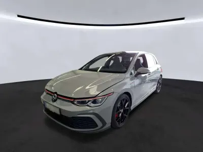 Usata VW Golf VIII GTI 245 CV (180 kW) 2024 Grigio Berlina