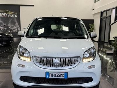 Usata Smart ForFour Passion 71 CV (52 kW) 2017 Bianco Utilitaria
