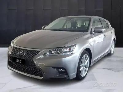 Usata Lexus CT200h Executive Line 136 CV (100 kW) 2018 Grigio Berlina