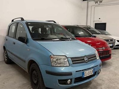 Usata Fiat Panda Dynamic 54 CV (39 kW) 2004 Blu Utilitaria