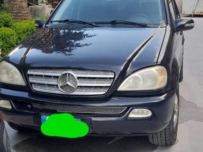 Mercedes ML270