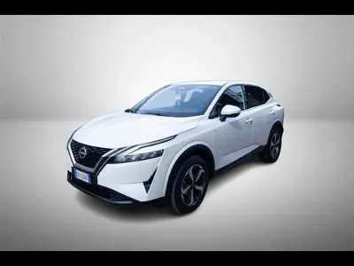 Usata Nissan Qashqai N-Connecta 140 CV (102 kW) 2023 Grigio chiaro SUV