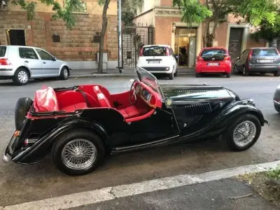 Usata Morgan 4/4 95 CV (69 kW) 1981 Rosso Cabrio