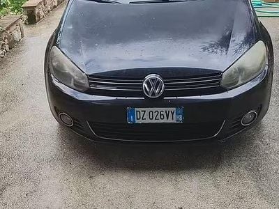 Usata VW Golf VI 105 CV (77 kW) 2010 Nero Utilitaria