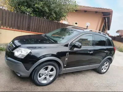 Usata Opel Antara 150 CV (110 kW) 2008 Nero SUV