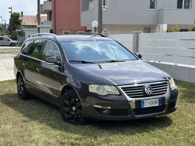 Usata VW Passat Comfortline 105 CV (77 kW) 2006 Station wagon