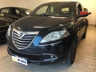 Usata Lancia Ypsilon S 85 CV (62 kW) 2013 Nero Utilitaria