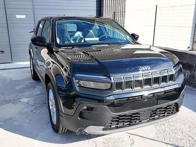 Nuova Jeep Avenger 101 CV (74 kW) 2026 Nero SUV