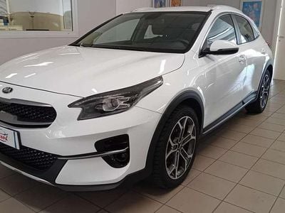 Usata Kia XCeed Style 120 CV (88 kW) 2022 Bianco SUV