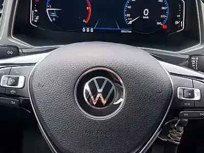 Usata VW T-Roc 116 CV (85 kW) 2021 Bianco SUV