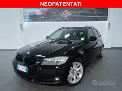 Usata BMW 318 143 CV (105 kW) 2010 Nero Station wagon