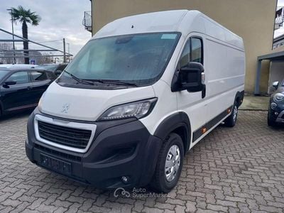 Usata Peugeot Boxer S 165 CV (121 kW) 2021 Bianco / pastello Furgone