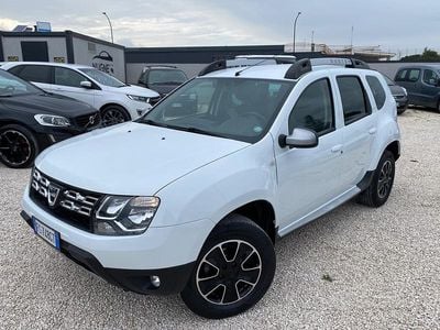 Usata Dacia Duster Prestige 110 CV (80 kW) 2016 Bianco SUV