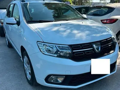 Usata Dacia Logan MCV Lauréate 90 CV (66 kW) 2017 Bianco Station wagon