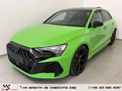 Nuova Audi RS3 Ambiente 400 CV (294 kW) 2026 Verde kyalami Berlina
