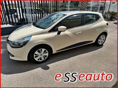 Usata Renault Clio IV 75 CV (55 kW) 2015 Beige Berlina