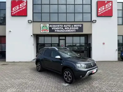 Usata Dacia Duster Prestige 101 CV (74 kW) 2020 Grigio SUV