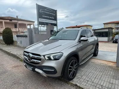 Usata Mercedes GLE450 AMG 367 CV (269 kW) 2020 Oro SUV