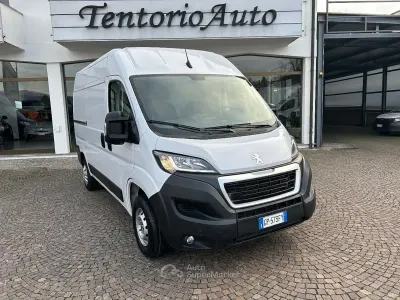 Usata Peugeot Boxer S 140 CV (102 kW) 2023 Bianco Furgone