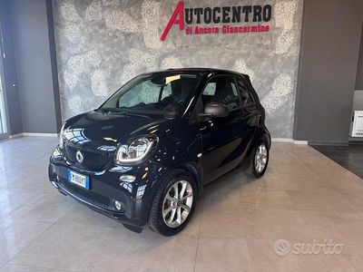 Usata Smart ForTwo Cabrio 71 CV (52 kW) 2017 Nero Cabrio