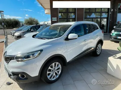 Usado Renault Kadjar Intens 131 CV (96 kW) 2016 Blanco SUV
