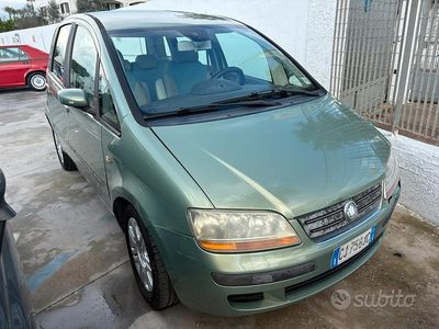 Usata Fiat Idea 70 CV (51 kW) 2003 Monovolume