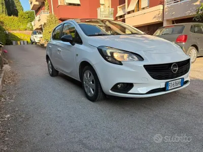 Usata Opel Corsa 90 CV (66 kW) 2016 Bianco Utilitaria