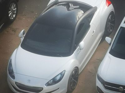 Peugeot RCZ