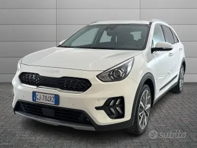 Usata Kia Niro Style 105 CV (77 kW) 2022 Bianco SUV