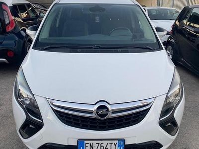 Bianco Usata 2012 Opel Zafira Monovolume | 3700 € (Ottimo prezzo)